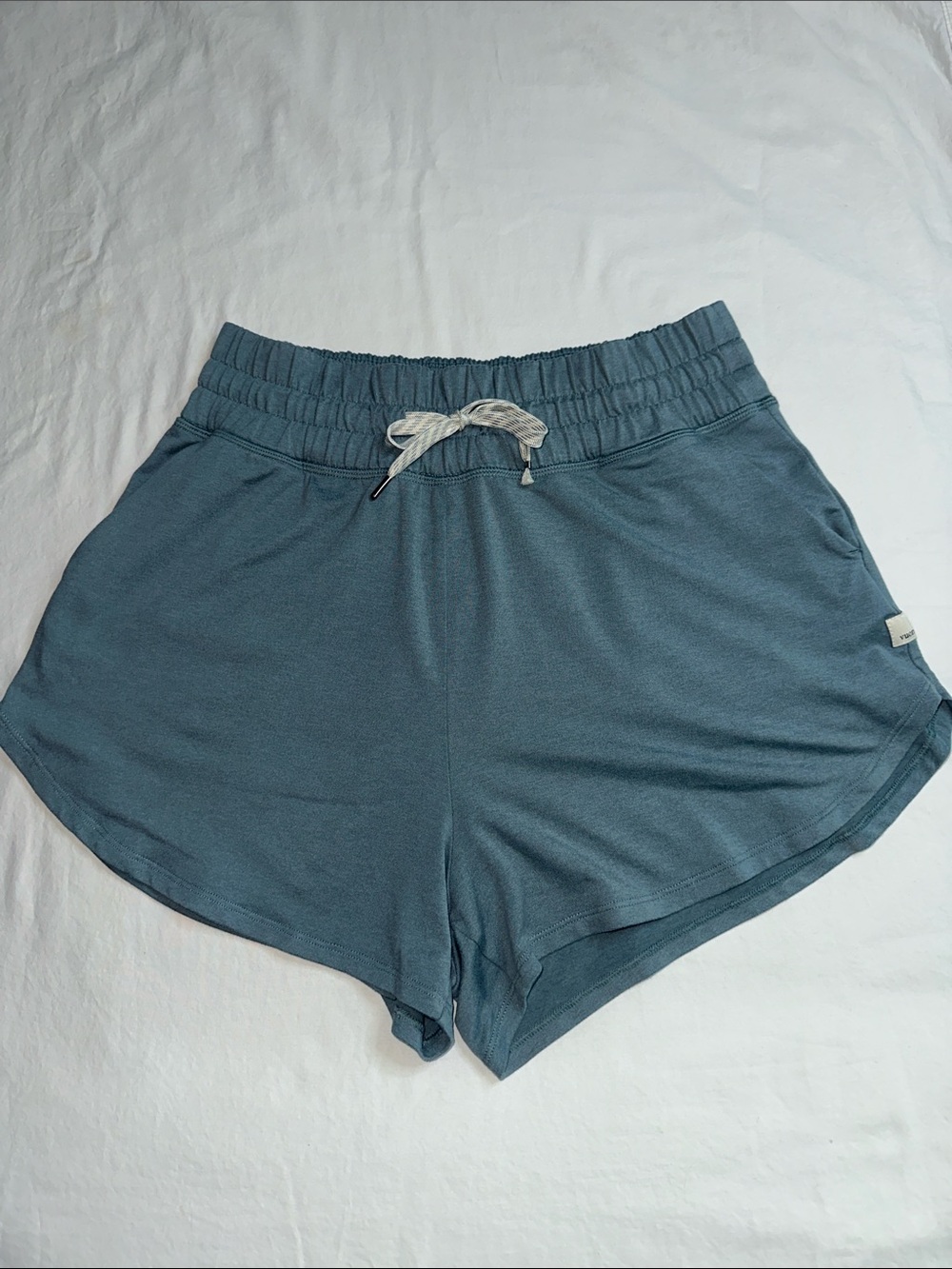 Vuori Women's Halo Performance Short 2.0 Size M